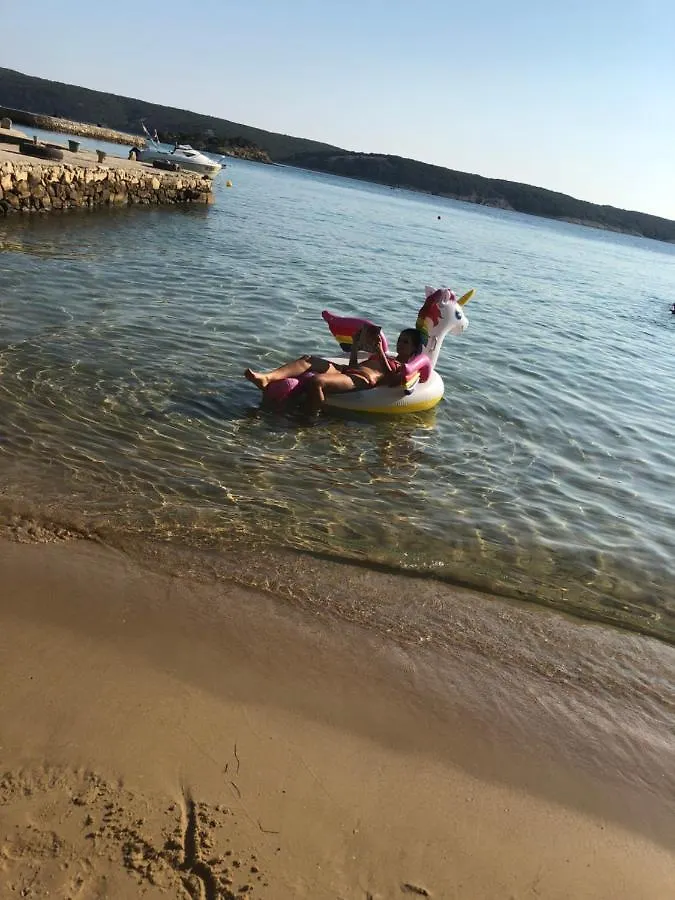 Guest house Apartmani Anamar Supetarska Draga