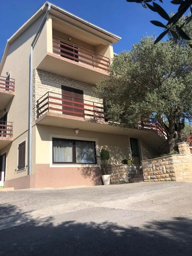 Apartmani Anamar Supetarska Draga 0*,